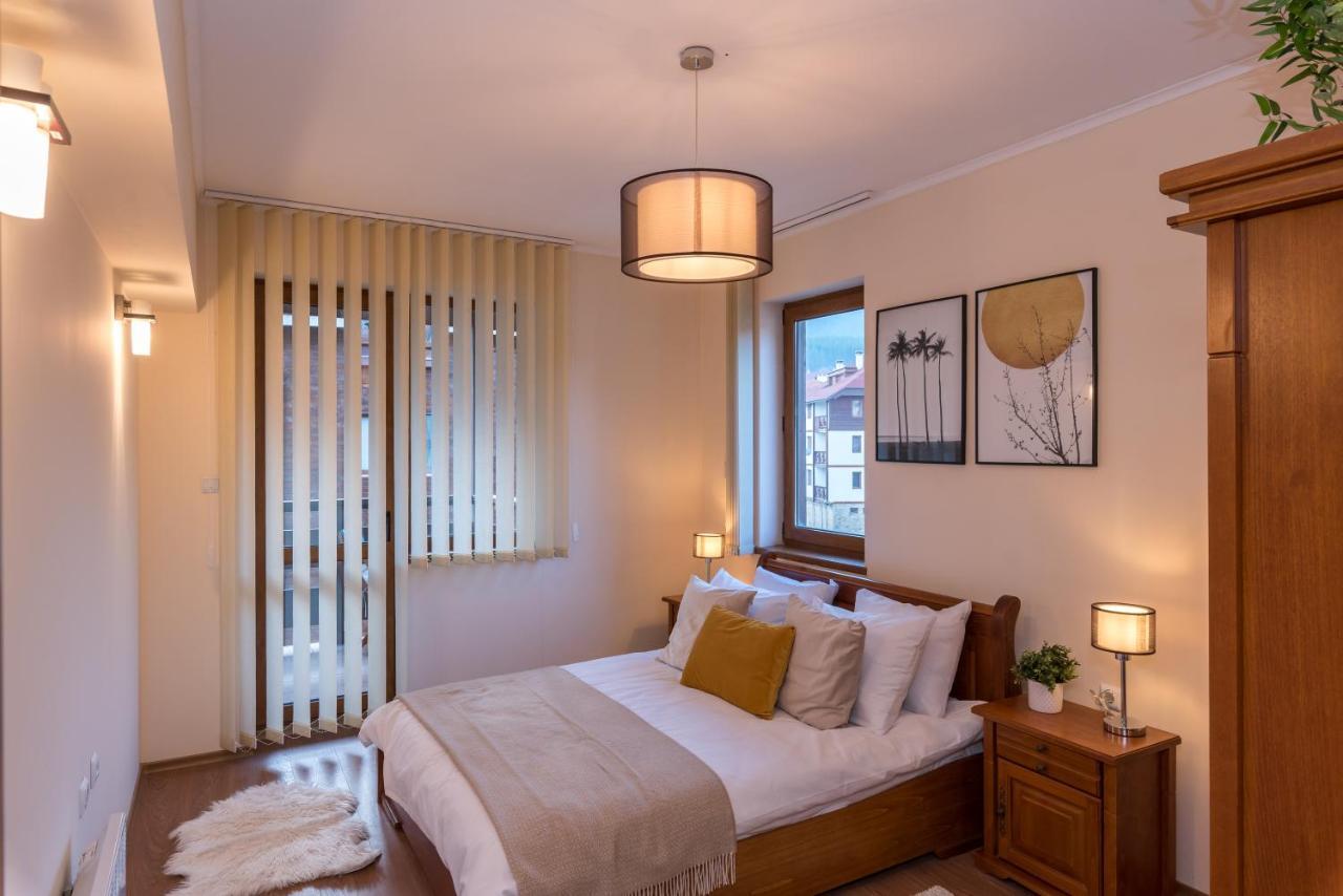 Charming Ski Apartments Near Gondola & Bar Street, Cedar Lodge 1 Complex Bansko Exteriör bild