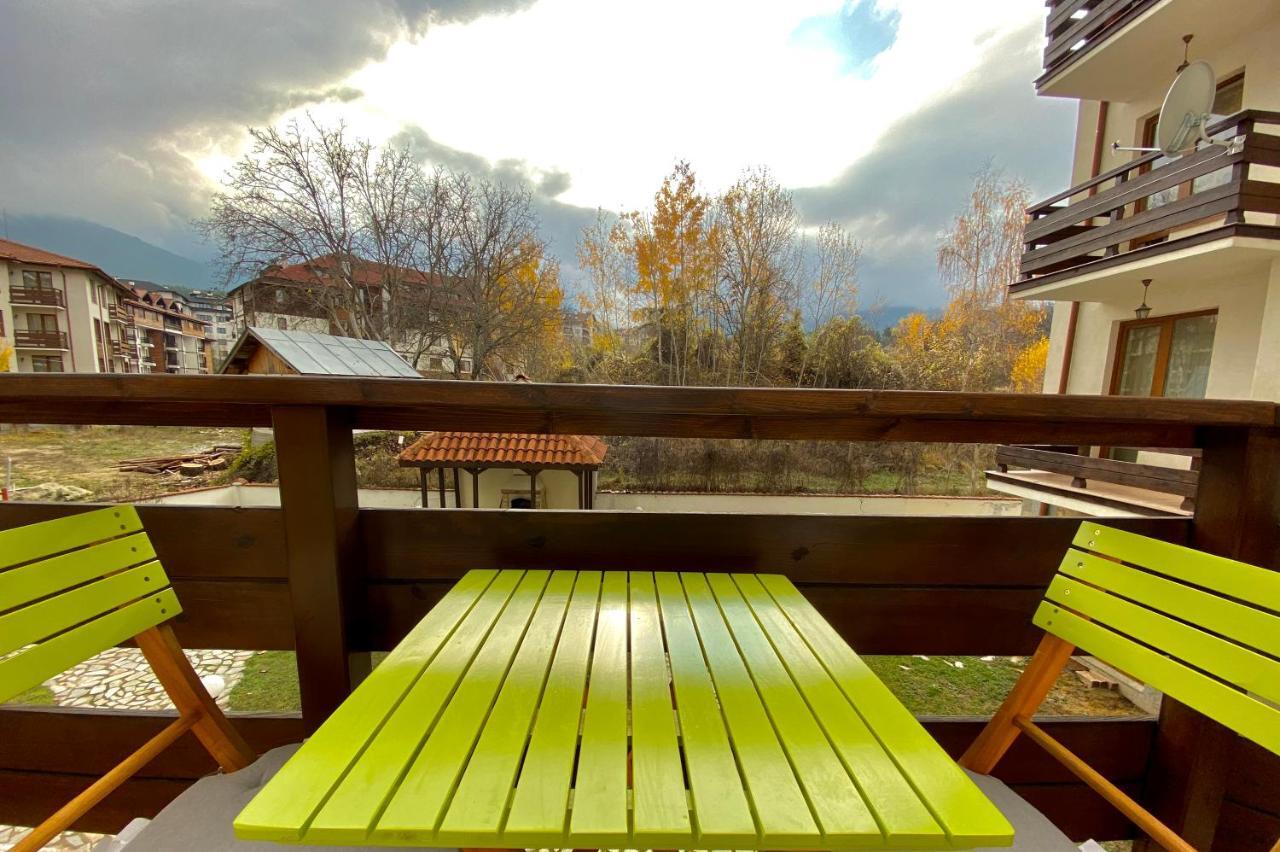 Charming Ski Apartments Near Gondola & Bar Street, Cedar Lodge 1 Complex Bansko Exteriör bild